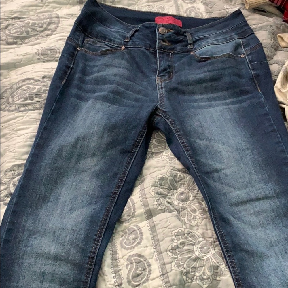 dark blue jeans